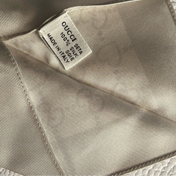 Gucci Silk Twilly - Picture 2 of 6